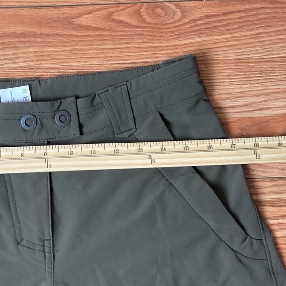 MEC (Mountain Equipment Co-op) Capris - Picture 4 of 8